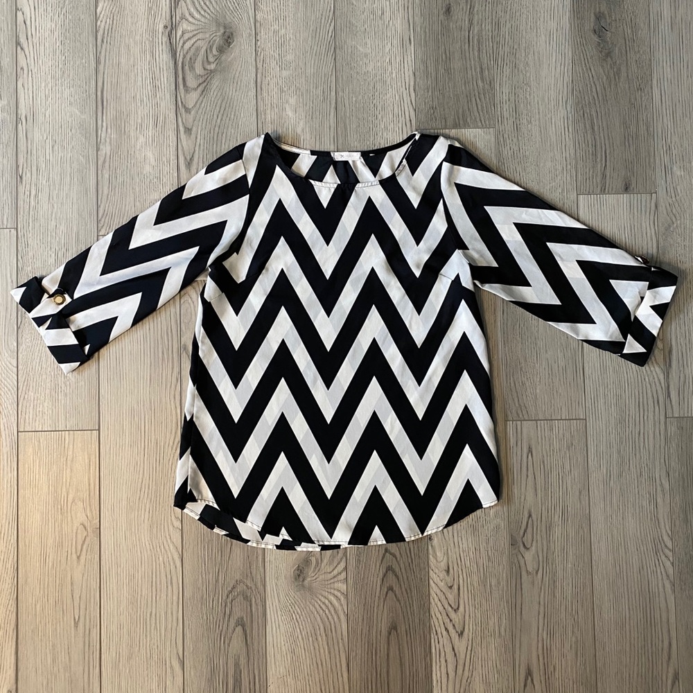 Everly Chevron Blouse